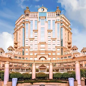 Hotel Swissotel Al Murooj Dubai